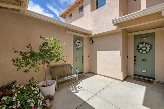 9960 Ted Kolb Way, Elk Grove, CA 95624