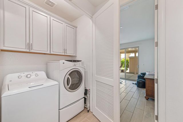 9960 Ted Kolb Way, Elk Grove, CA 95624