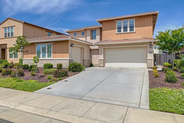 9960 Ted Kolb Way, Elk Grove, CA 95624