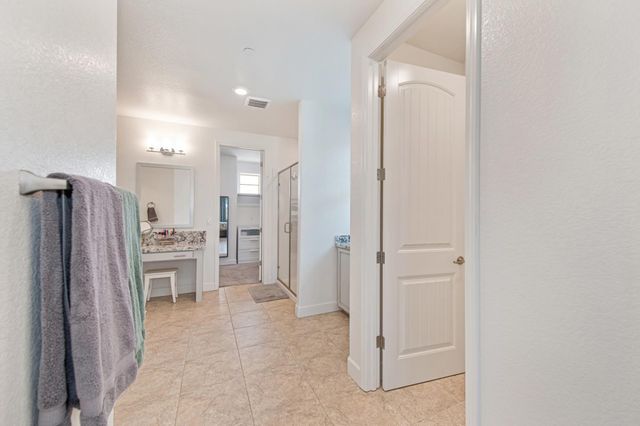 9960 Ted Kolb Way, Elk Grove, CA 95624