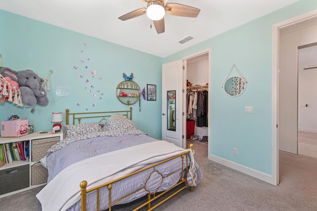 9960 Ted Kolb Way, Elk Grove, CA 95624