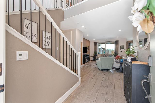 9960 Ted Kolb Way, Elk Grove, CA 95624