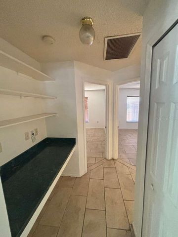 2713 PALM ISLE WAY, Orlando, FL 32829