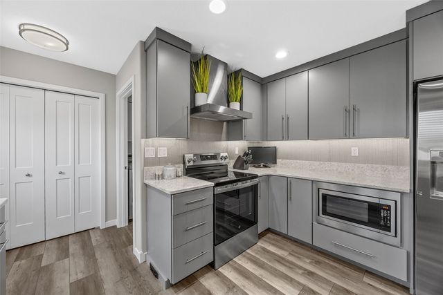 5310 Sterling Heights Drive, Marion, IA 52302