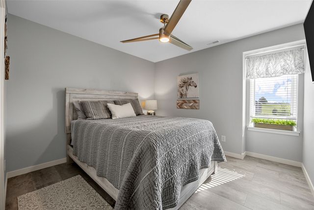 5310 Sterling Heights Drive, Marion, IA 52302