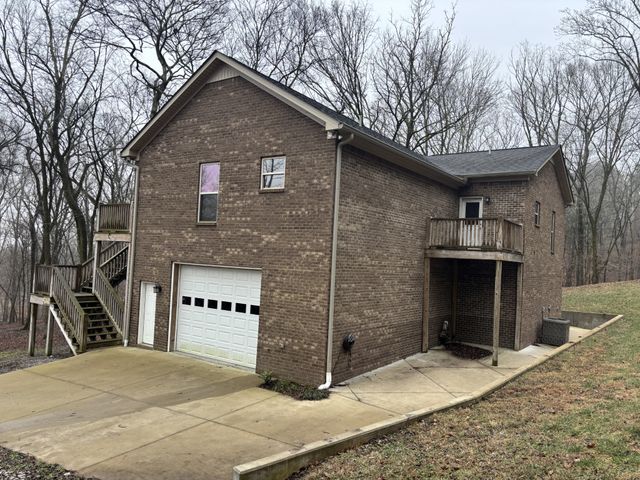 846 Red Bud Ln, Pulaski, TN 38478