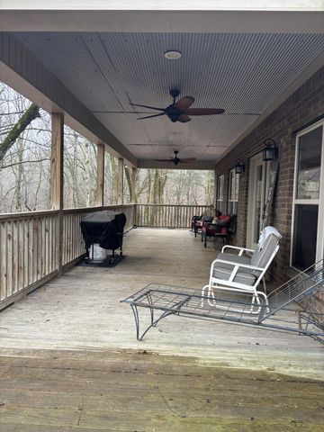 846 Red Bud Ln, Pulaski, TN 38478