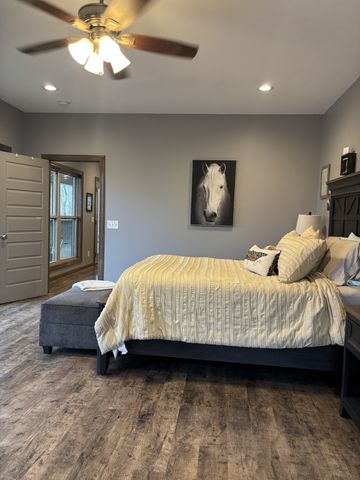 846 Red Bud Ln, Pulaski, TN 38478