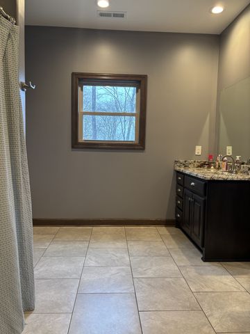 846 Red Bud Ln, Pulaski, TN 38478