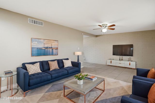 4037 S Queen Palm Drive, Tucson, AZ 85730