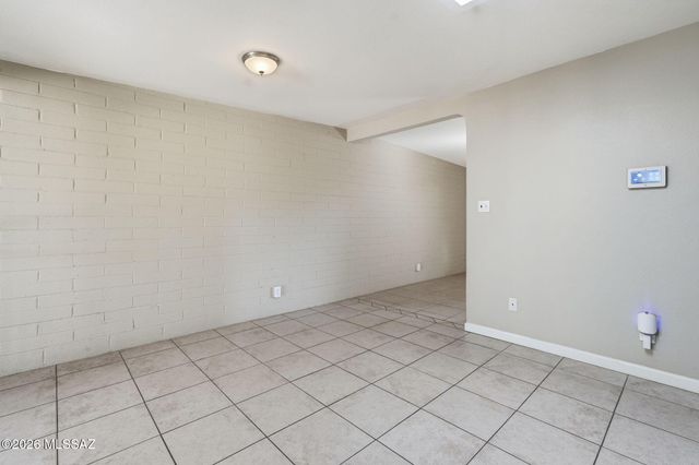 4037 S Queen Palm Drive, Tucson, AZ 85730