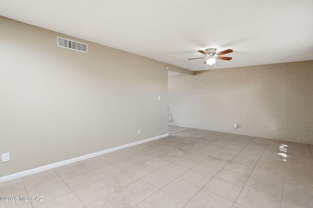 4037 S Queen Palm Drive, Tucson, AZ 85730