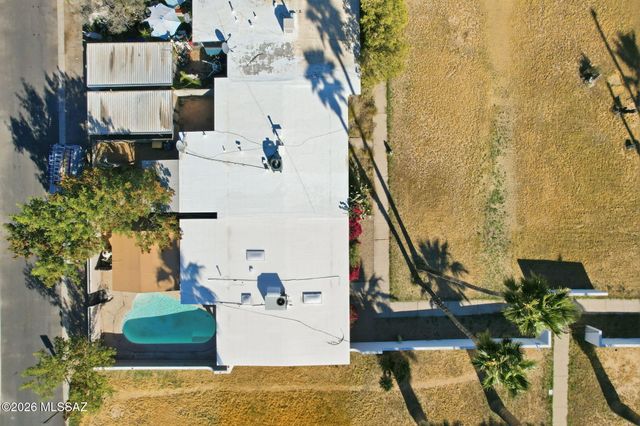 4037 S Queen Palm Drive, Tucson, AZ 85730