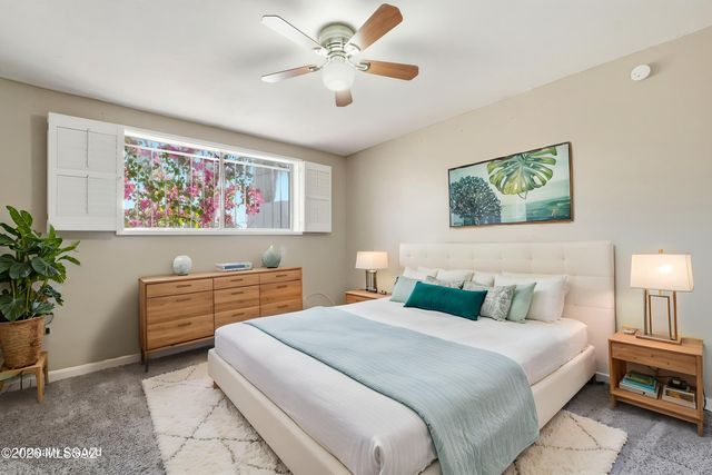 4037 S Queen Palm Drive, Tucson, AZ 85730