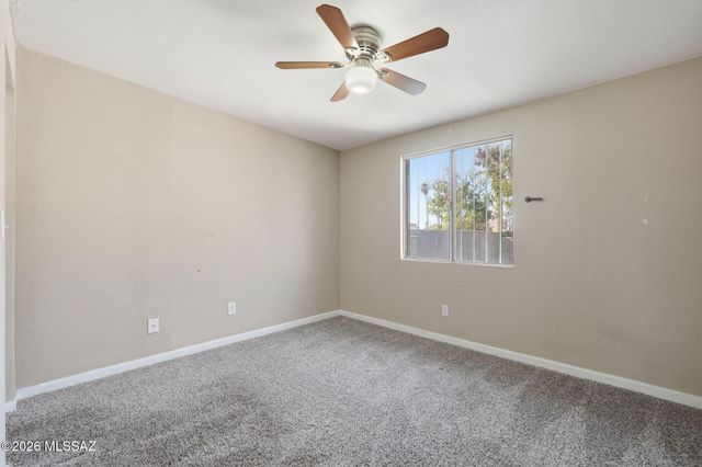 4037 S Queen Palm Drive, Tucson, AZ 85730