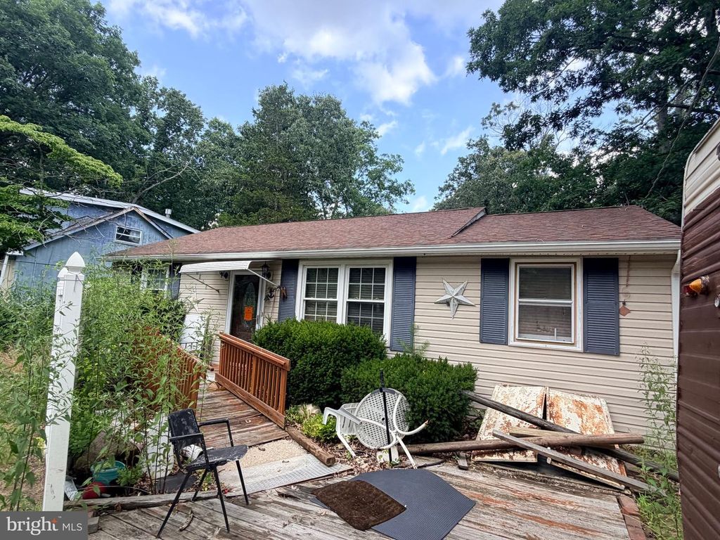 6808 BATTLE LN, Millville, NJ 08332