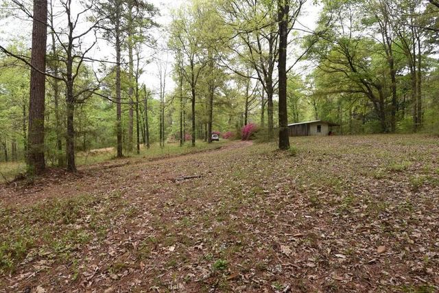 2219 E Hwy 98, Columbia, MS 39429