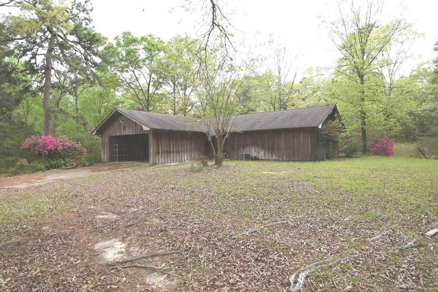 2219 E Hwy 98, Columbia, MS 39429