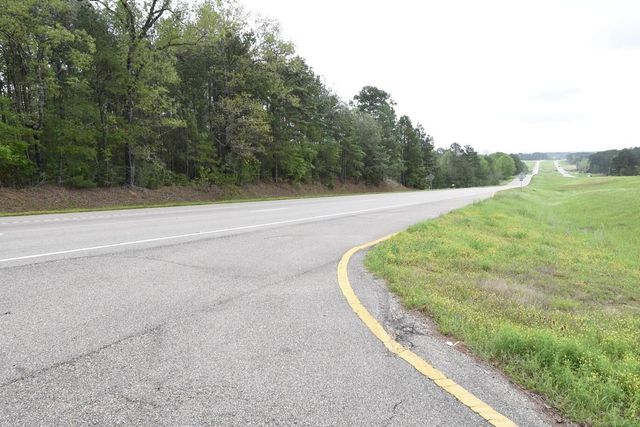 2219 E Hwy 98, Columbia, MS 39429