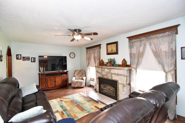 10314 186th AVENUE, Bristol, WI 53104