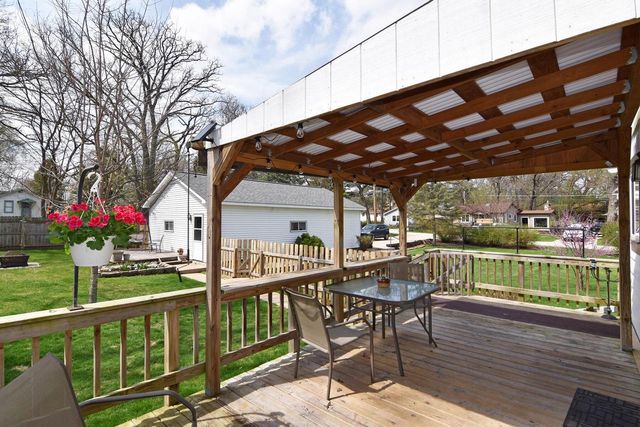 10314 186th AVENUE, Bristol, WI 53104