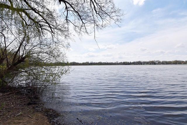 10314 186th AVENUE, Bristol, WI 53104
