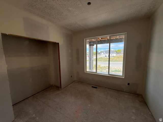 3401 N 1160 W, Pleasant View, UT 84404