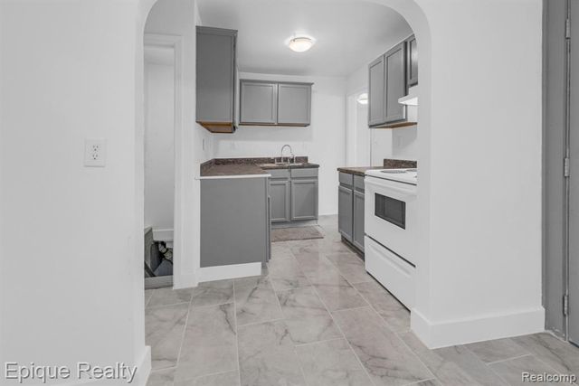 418 S Washington Street, Ypsilanti, MI 48197