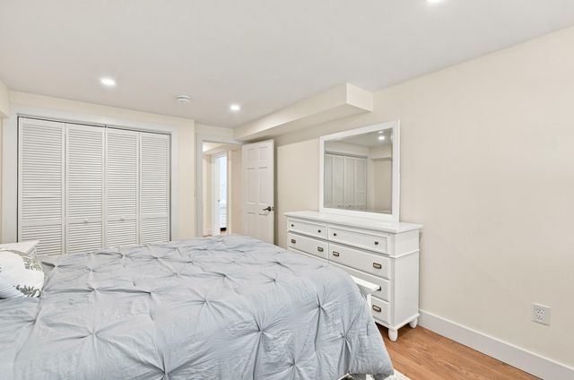 33 Dexter Avenue, Sandwich, MA 02563