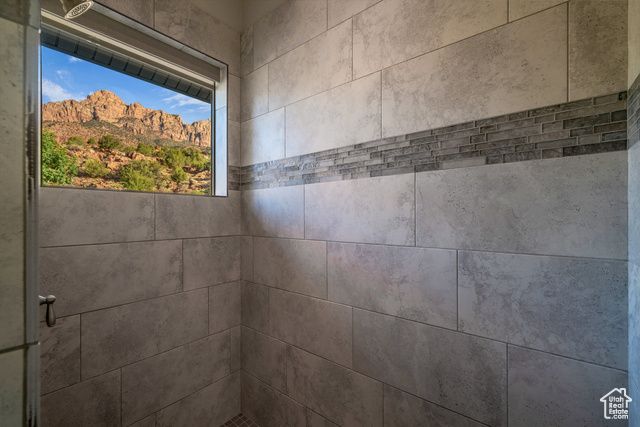 101 CHUCKWALLA LN, Springdale, UT 84767