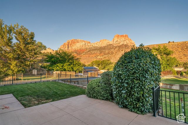 101 CHUCKWALLA LN, Springdale, UT 84767