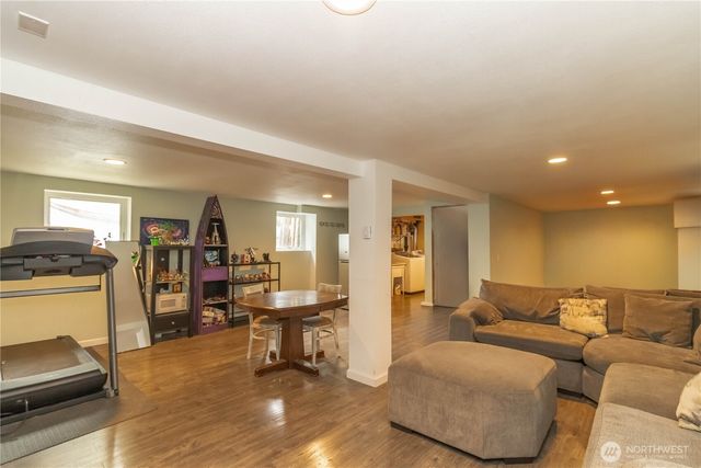 6512 Fawcett Avenue, Tacoma, WA 98408