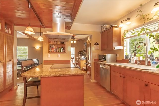 6512 Fawcett Avenue, Tacoma, WA 98408