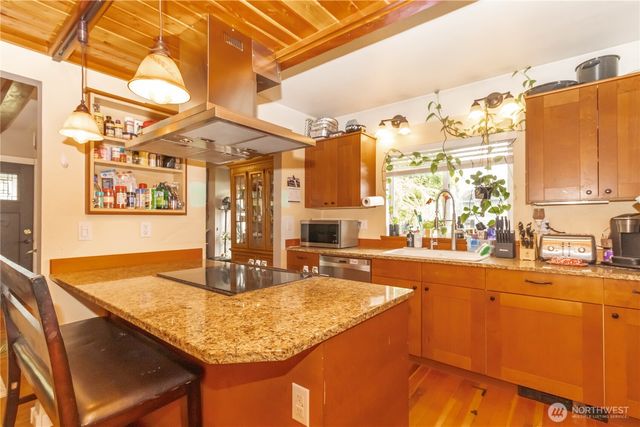 6512 Fawcett Avenue, Tacoma, WA 98408