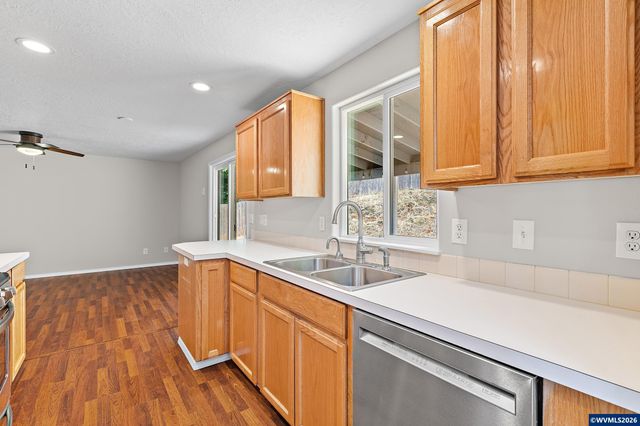 5408 Lark St, Turner, OR 97392