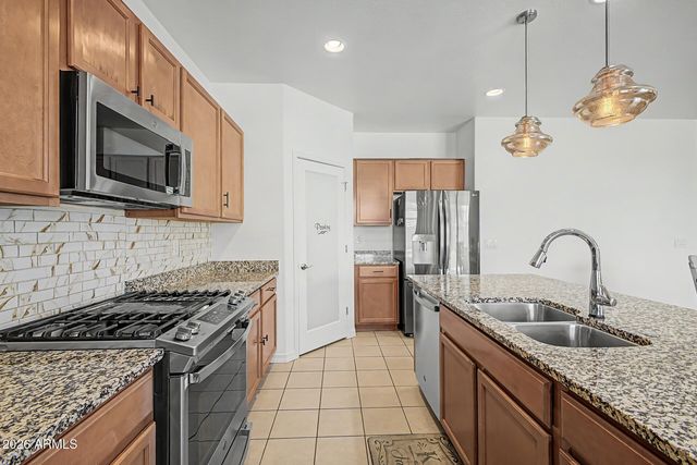 3811 S 57TH Drive, Phoenix, AZ 85043