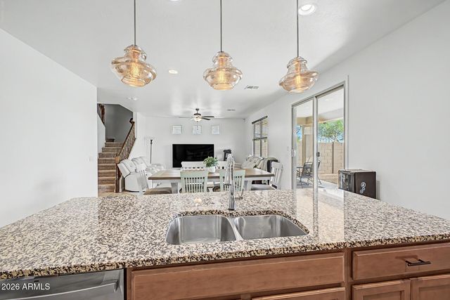 3811 S 57TH Drive, Phoenix, AZ 85043