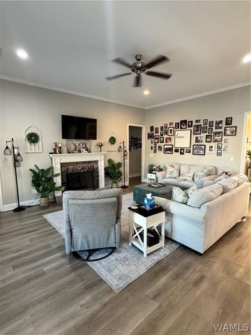 13921 Darden, Northport, AL 35475