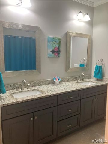 13921 Darden, Northport, AL 35475