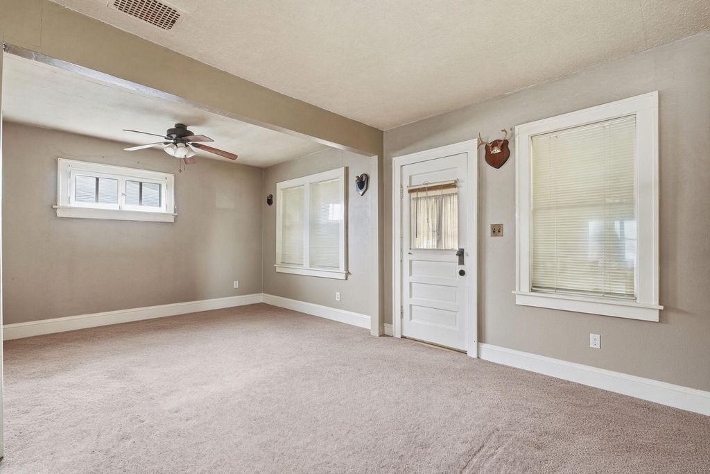 111 14th Avenue S, South Saint Paul, MN 55075 — photo 5