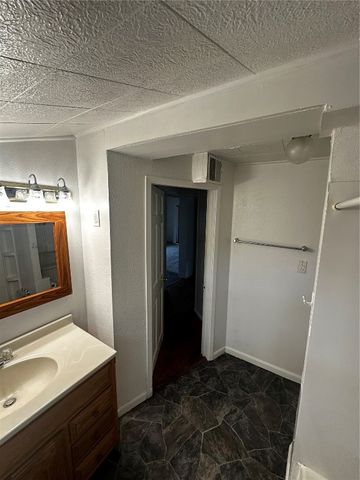 1355 3rd Avenue, Marion, IA 52302