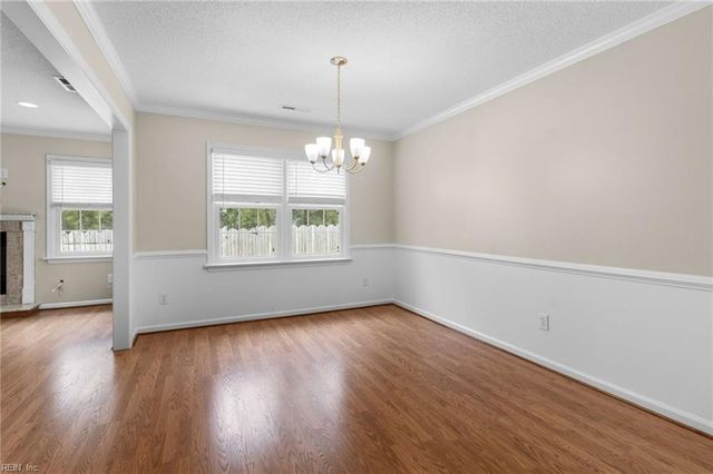 1105 Skymont CT, Virginia Beach, VA 23456