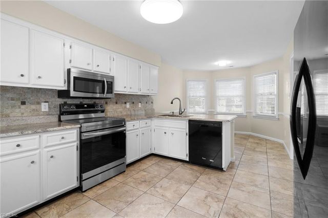 1105 Skymont CT, Virginia Beach, VA 23456