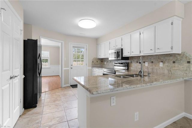 1105 Skymont CT, Virginia Beach, VA 23456