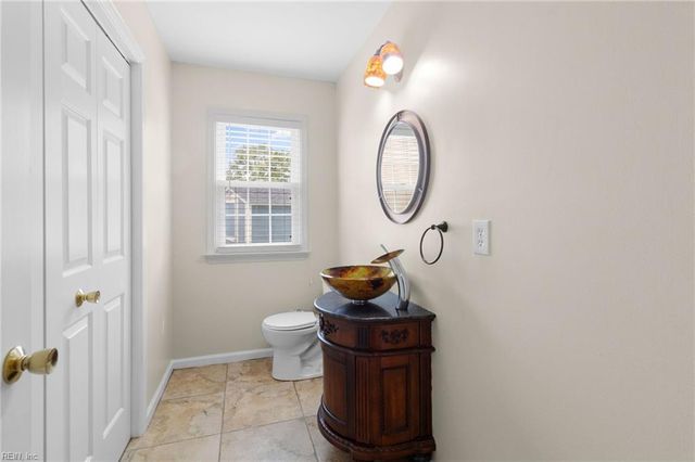 1105 Skymont CT, Virginia Beach, VA 23456