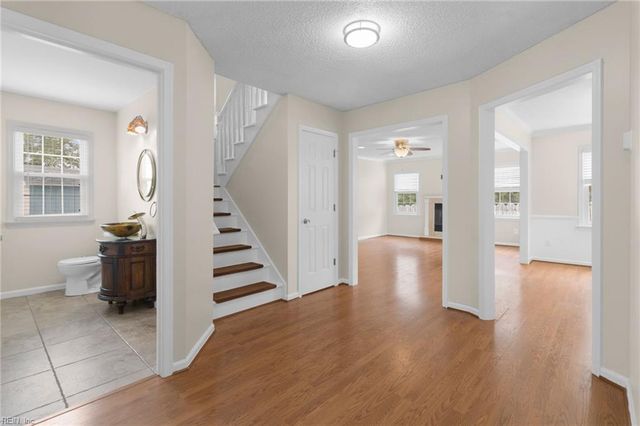 1105 Skymont CT, Virginia Beach, VA 23456
