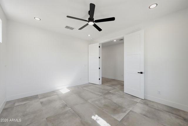 19994 W GLENROSA Avenue, Litchfield Park, AZ 85340