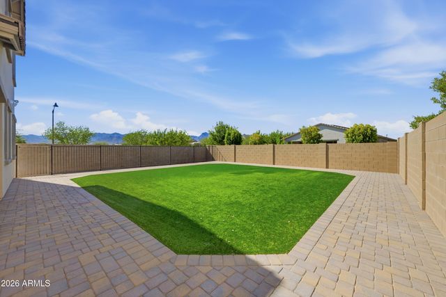 19994 W GLENROSA Avenue, Litchfield Park, AZ 85340