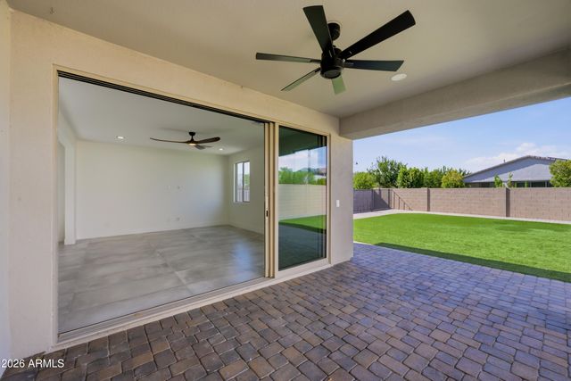 19994 W GLENROSA Avenue, Litchfield Park, AZ 85340