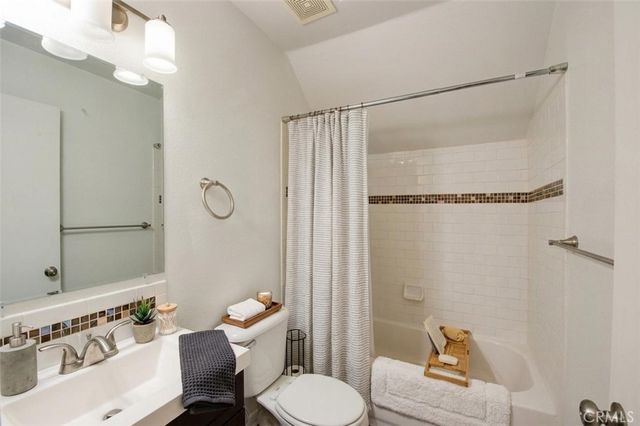 1281 Ravenshoe Way, Chico, CA 95973